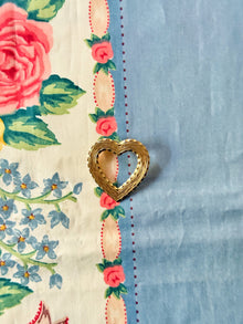  Textured Heart Brooch