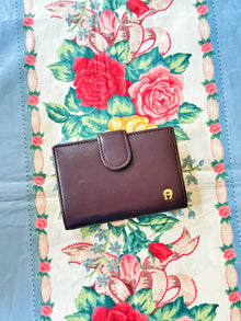  Etienne Aigner Card Case