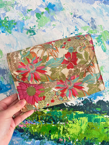  Liberty by Intermode Pouch