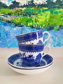  Blue Willow Teacup & Saucer Pair (4 pieces)